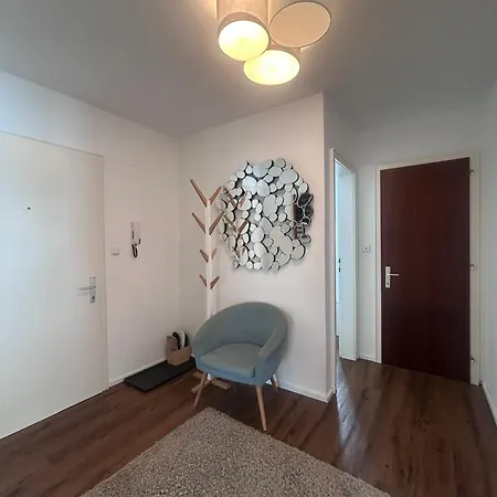 Bergwohnung Mit Balkon - 2 Schlafzimmer, Parkplatz, Direkt An Wanderwegen Batschuns