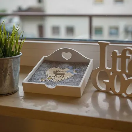 Bergwohnung Mit Balkon - 2 Schlafzimmer, Parkplatz, Direkt An Wanderwegen Batschuns